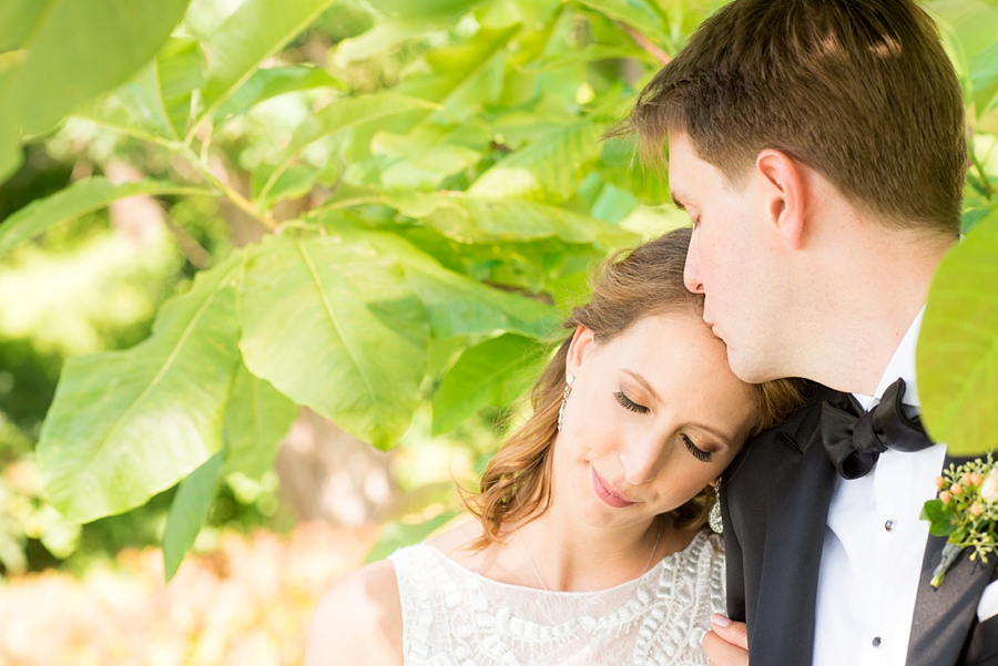 Colorful & Elegant Hudson Valley Wedding via TheELD.com