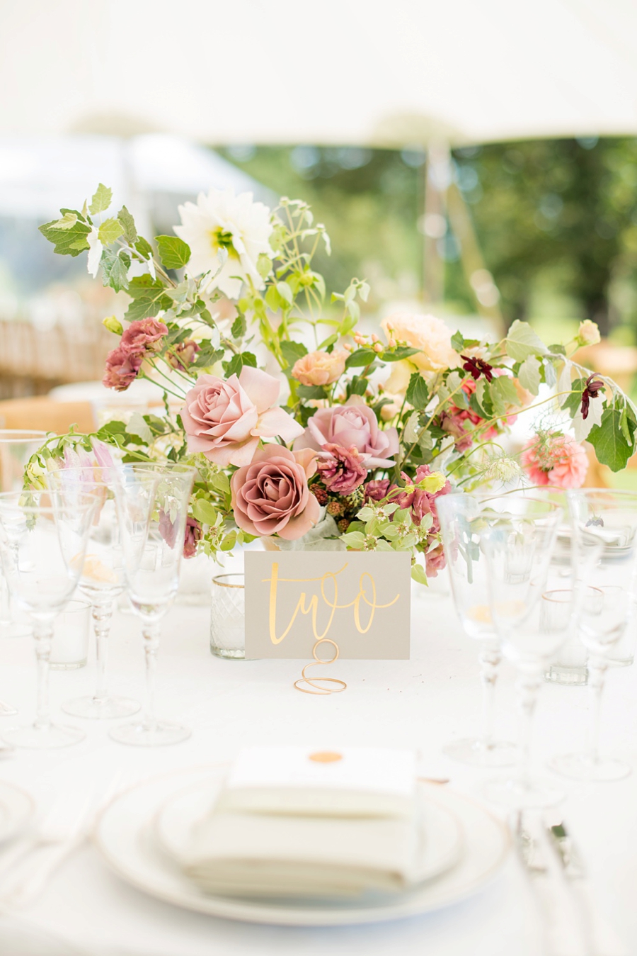 Colorful & Elegant Hudson Valley Wedding via TheELD.com