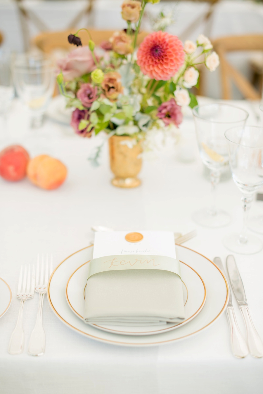 Colorful & Elegant Hudson Valley Wedding via TheELD.com