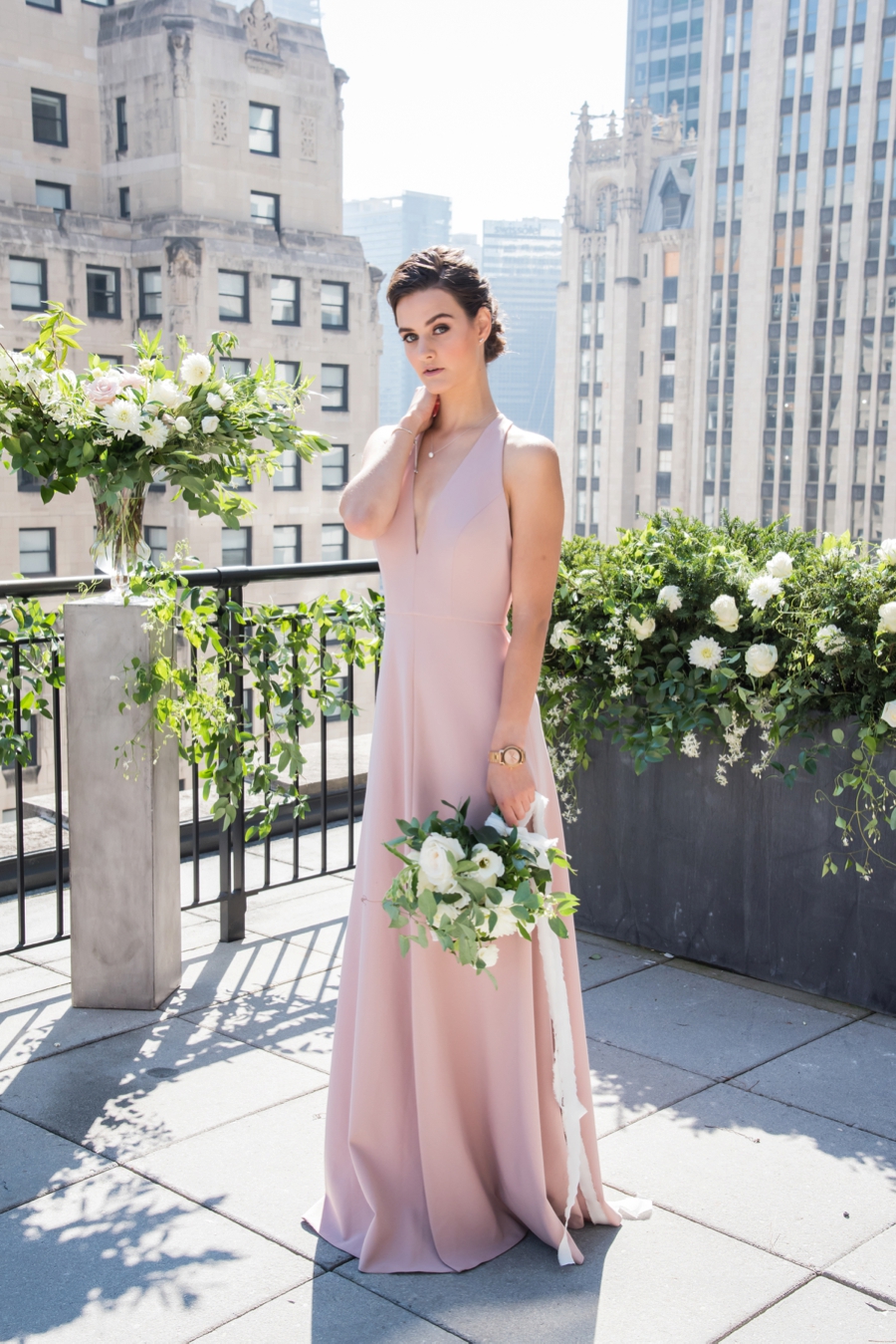 Modern Rooftop Elopement Inspiration With Chic Wedding Day Gift Ideas via TheELD.com