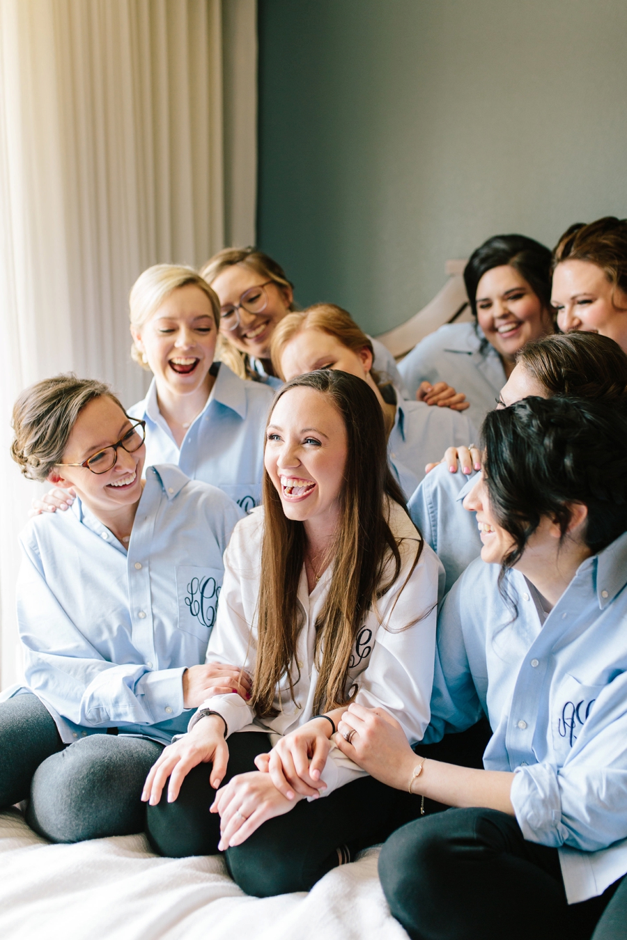 A Romantic Blush & Blue Tampa Wedding via TheELD.com