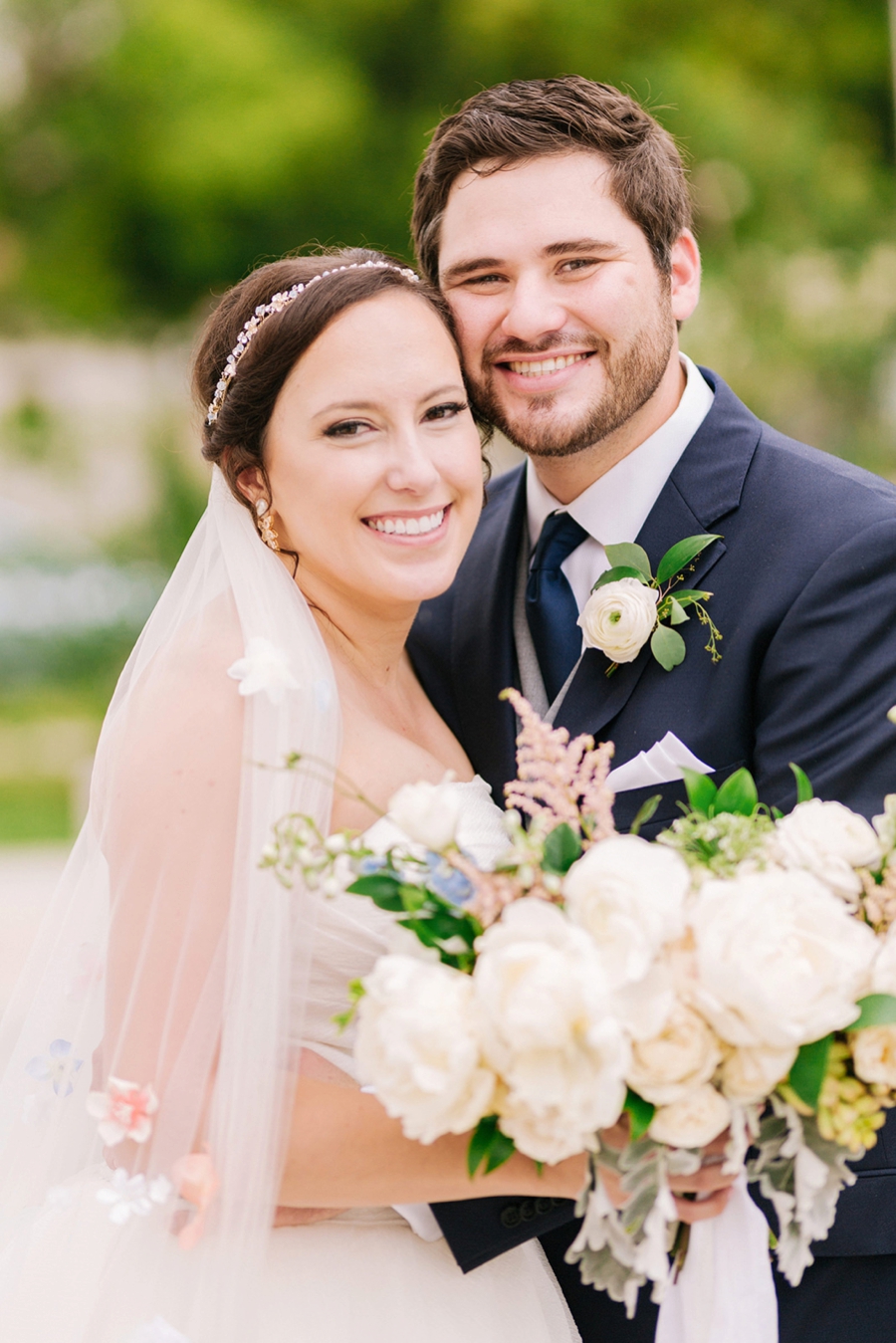 A Southern Garden Inspired Wedding In Central Florida via TheELD.com