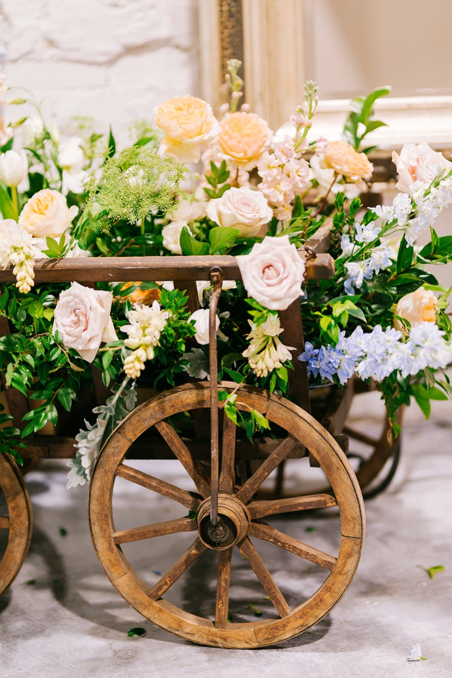 A Southern Garden Inspired Wedding In Central Florida via TheELD.com