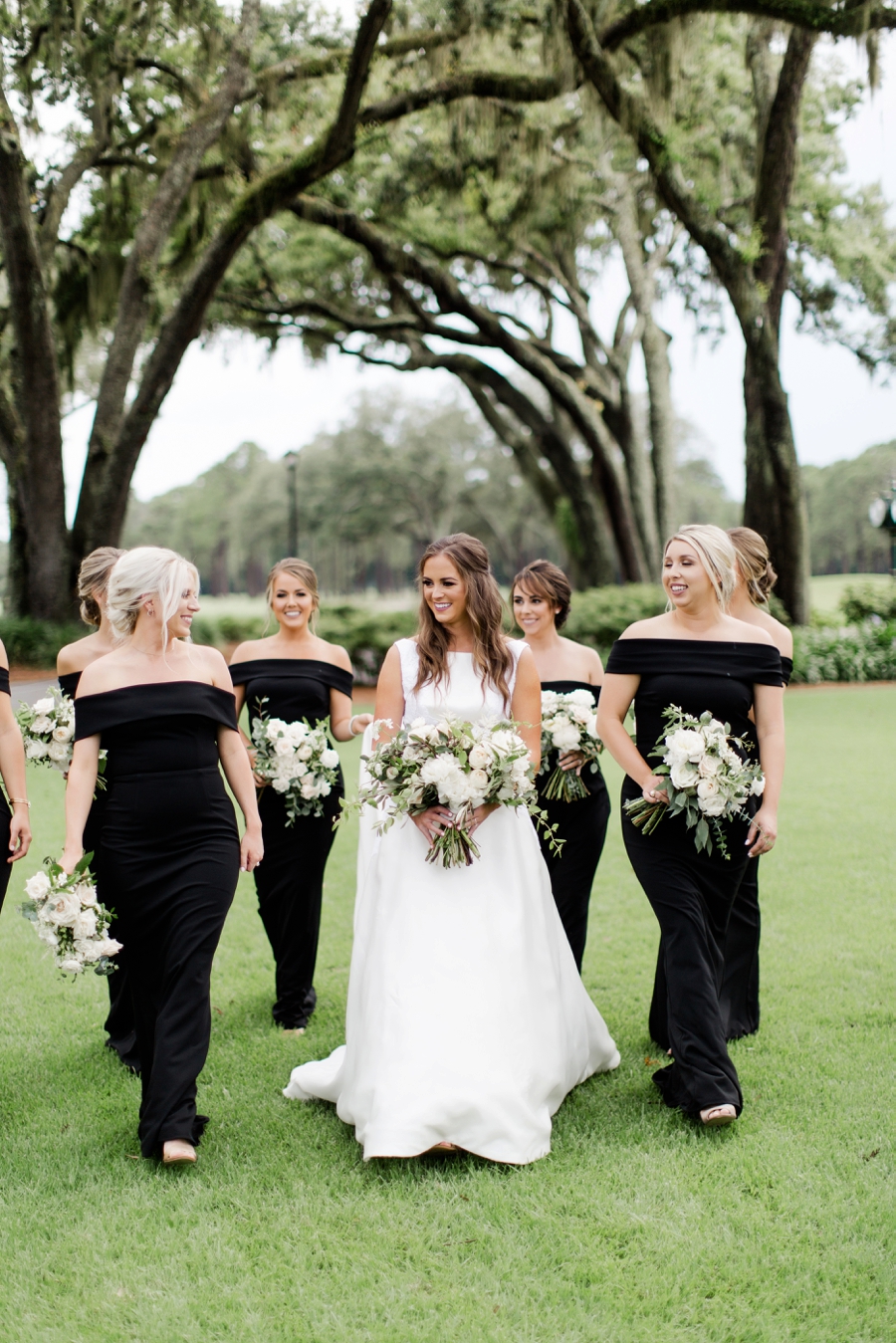 An Elegant Jacksonville Wedding via TheELD.com