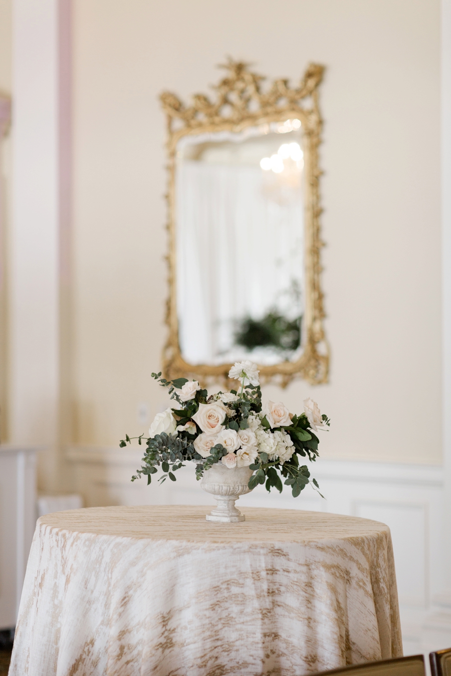 An Elegant Jacksonville Wedding via TheELD.com