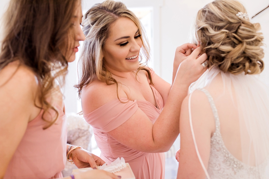 Blush & Peach Colorado Ranch Wedding via TheELD.com