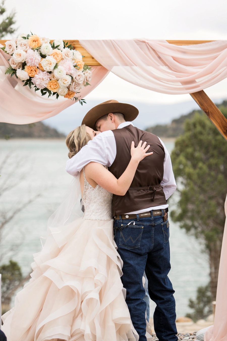 Blush & Peach Colorado Ranch Wedding via TheELD.com