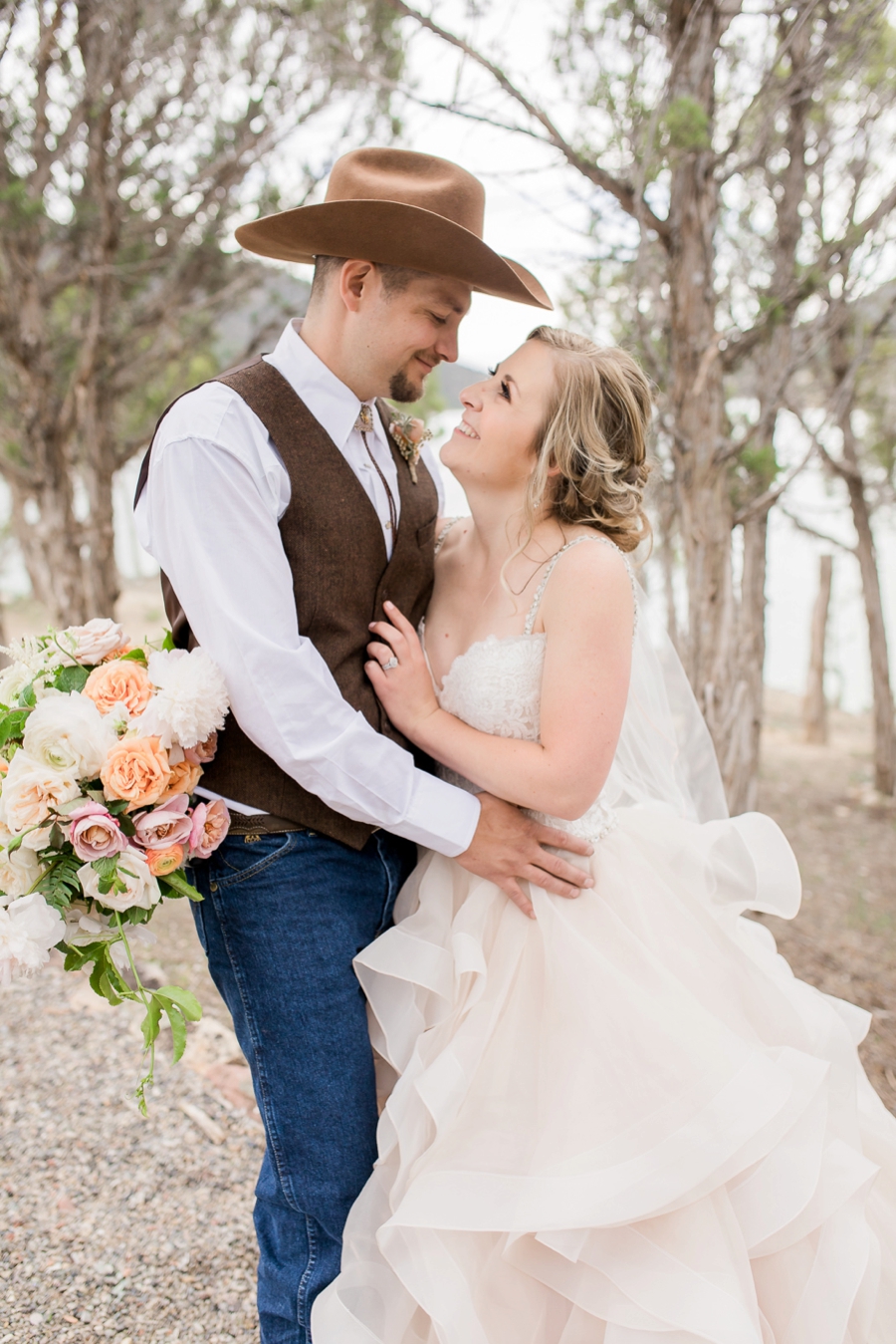 Blush & Peach Colorado Ranch Wedding via TheELD.com