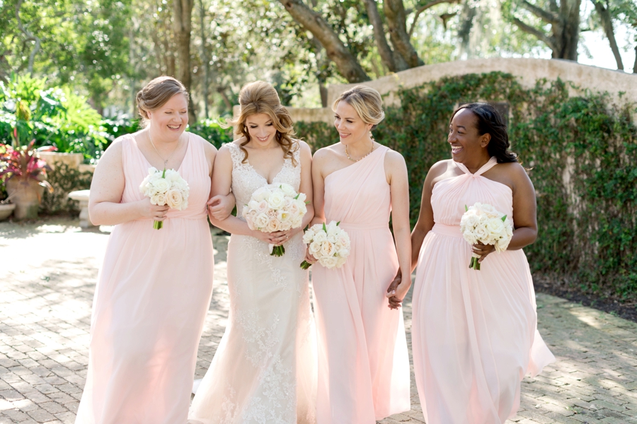 Romantic Pink & White Florida Wedding via TheELD.com