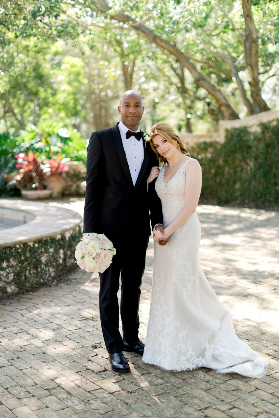 Romantic Pink & White Florida Wedding via TheELD.com