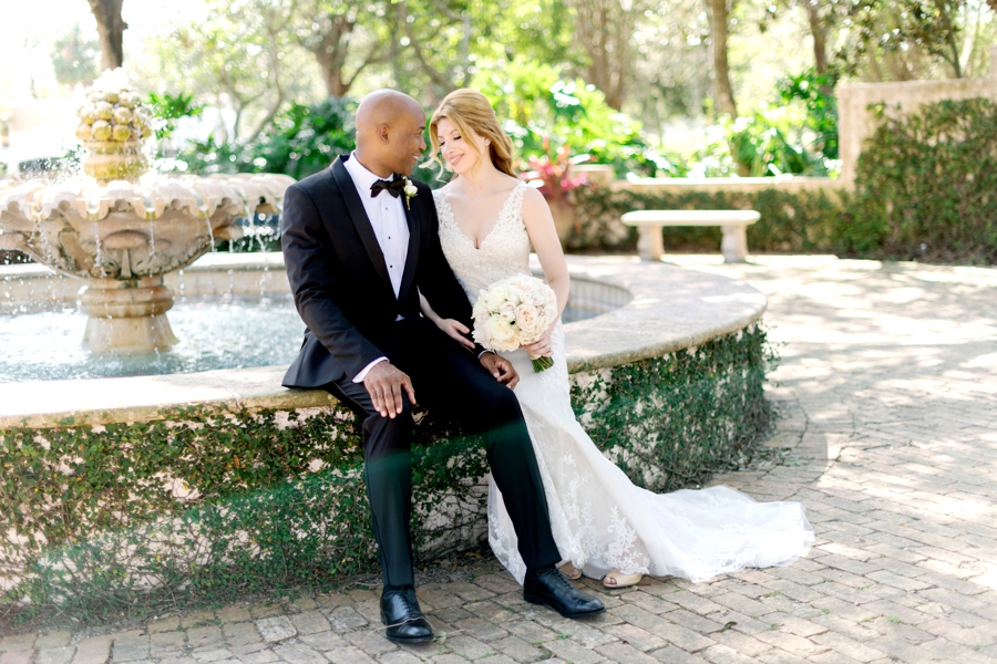 Romantic Pink & White Florida Wedding via TheELD.com