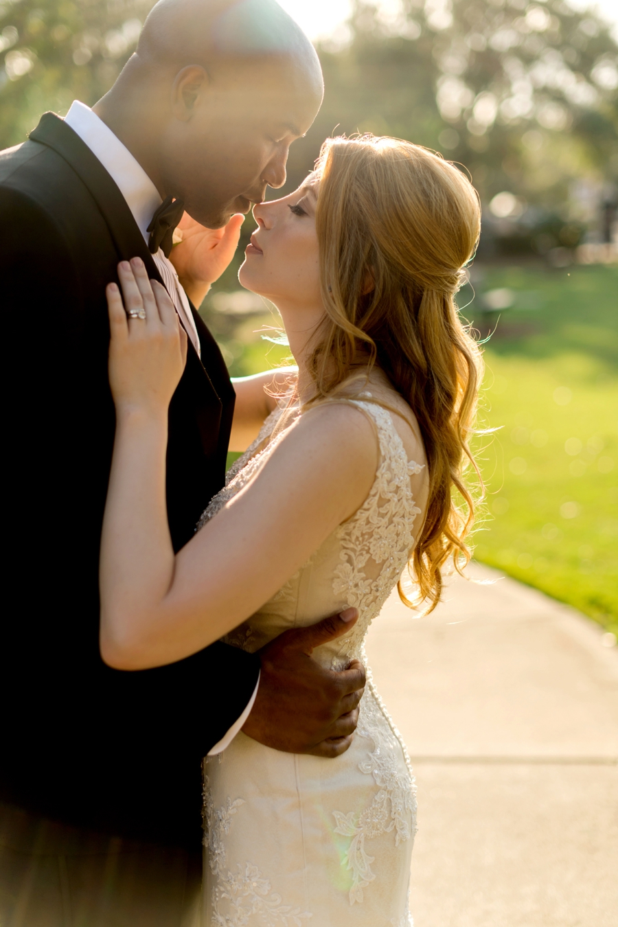 Romantic Pink & White Florida Wedding via TheELD.com