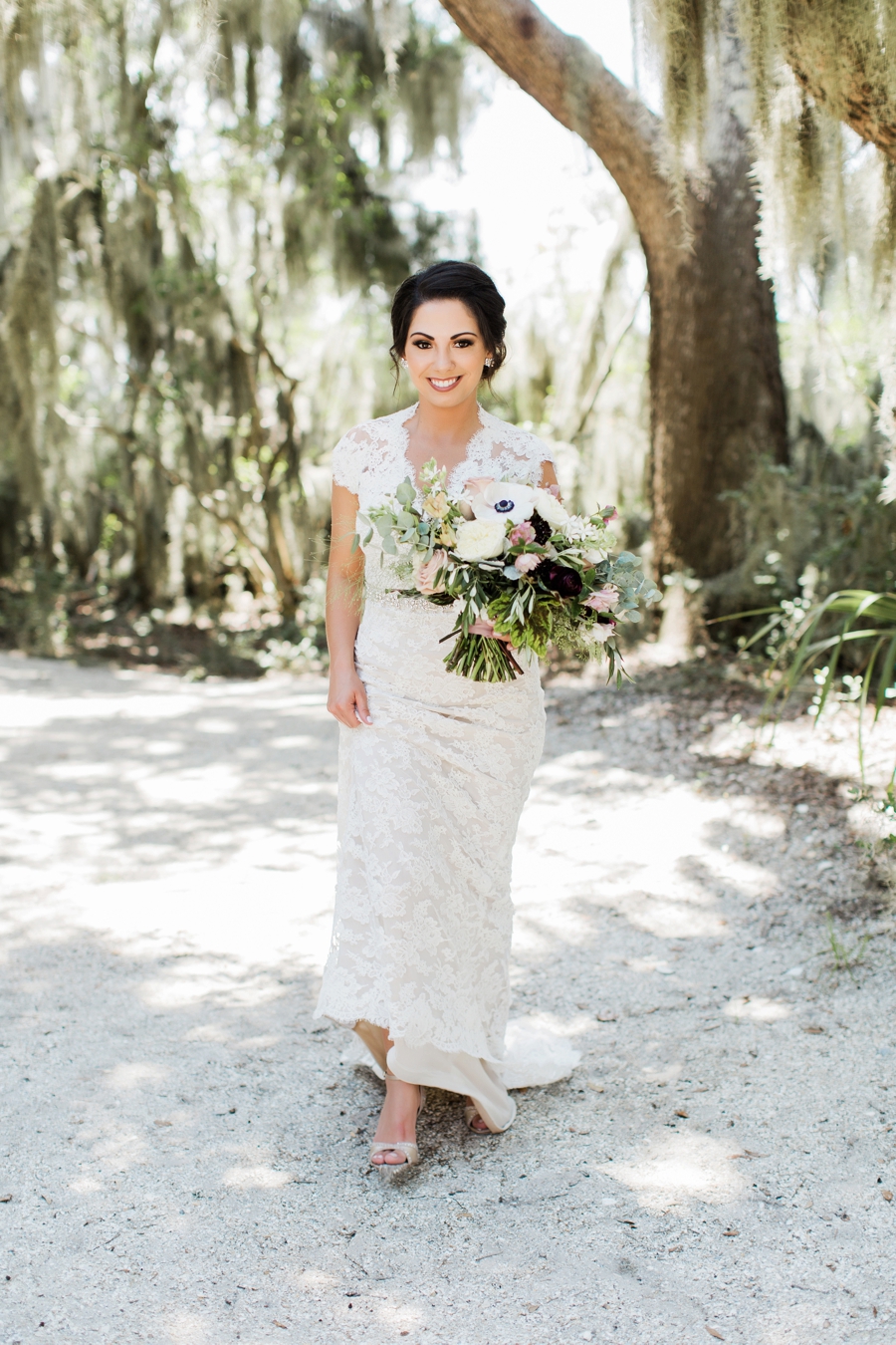 A Romantic Amelia Island Wedding via TheELD.com