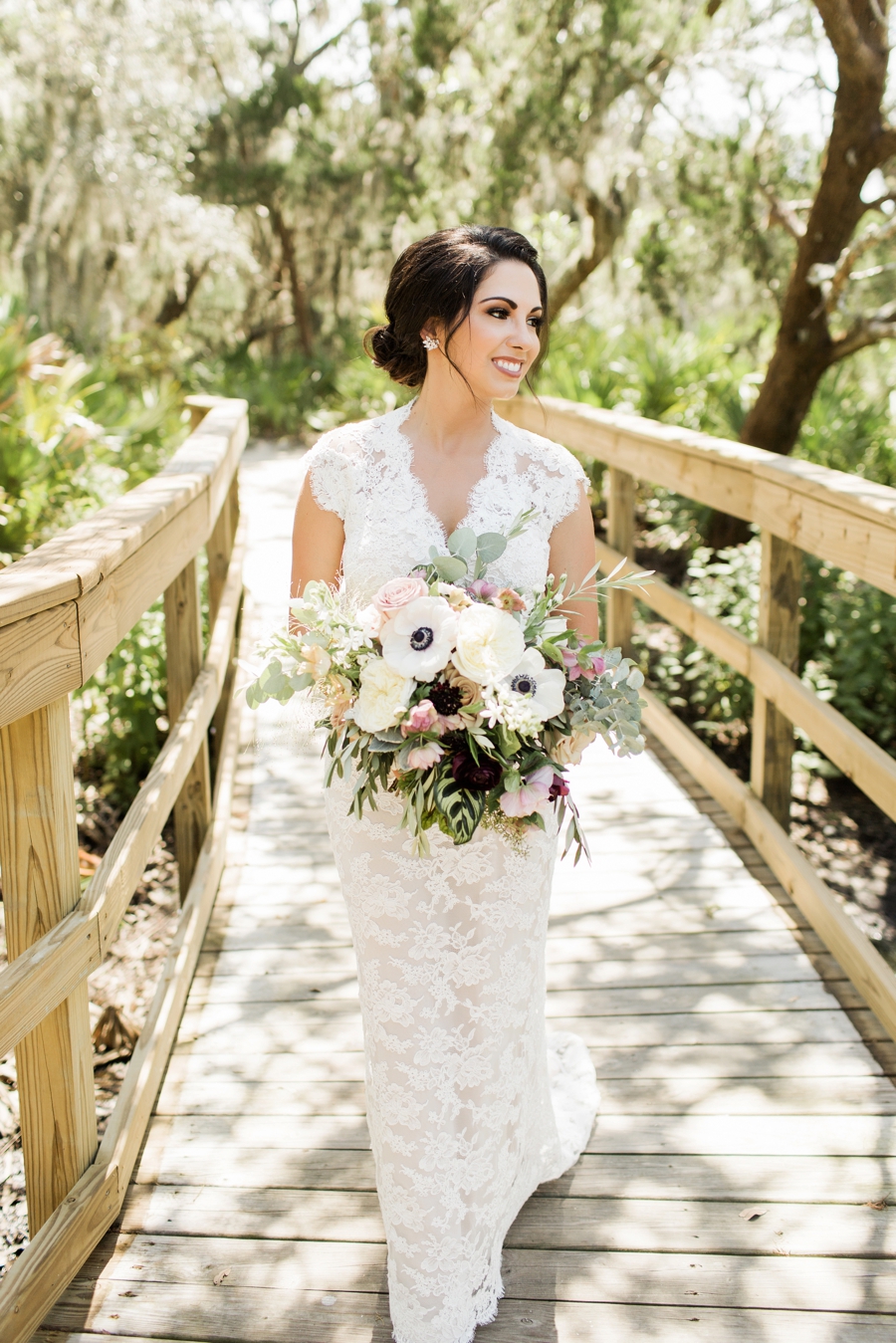 A Romantic Amelia Island Wedding via TheELD.com