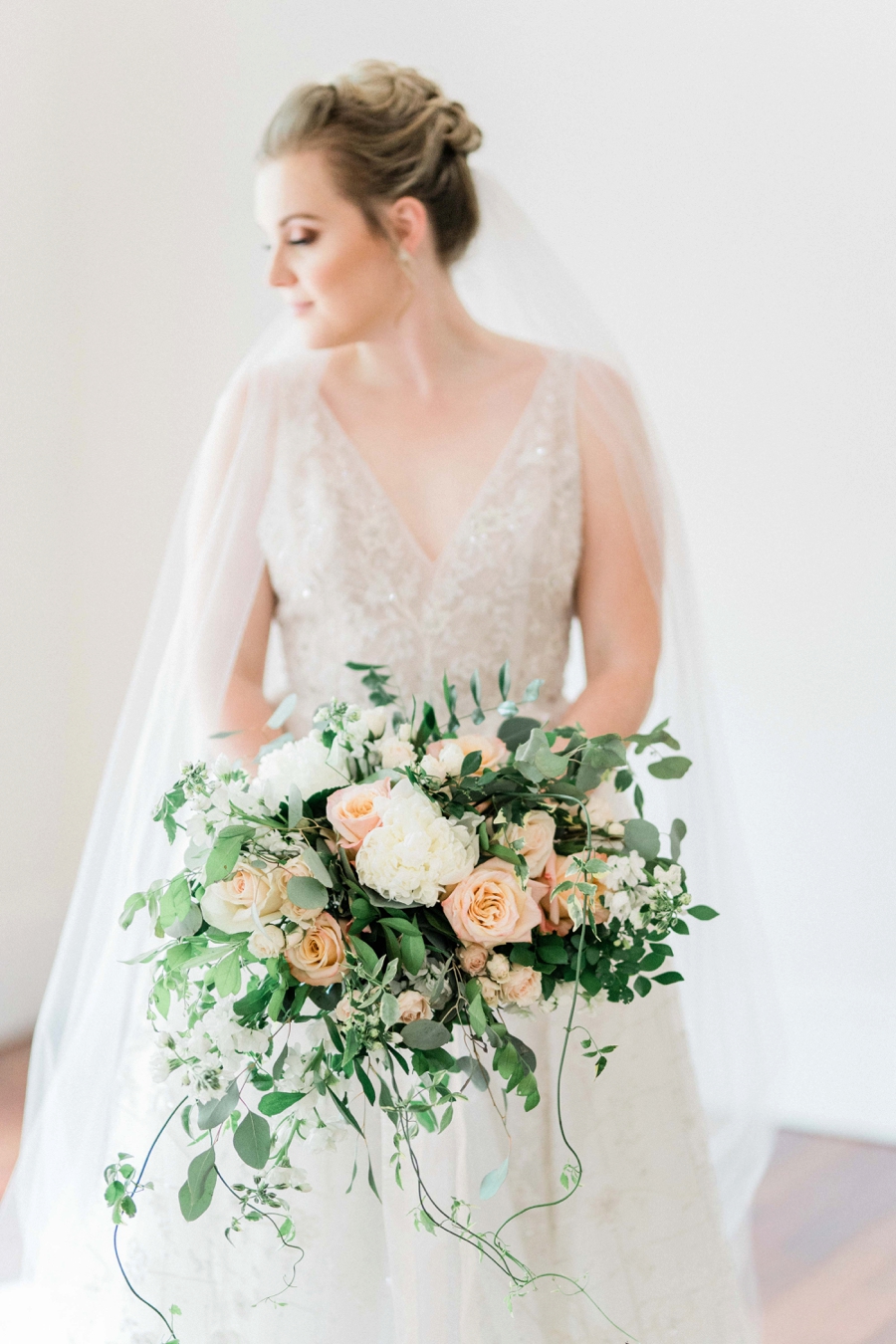 Timeless & Romantic Peach Wedding Ideas via TheELD.com