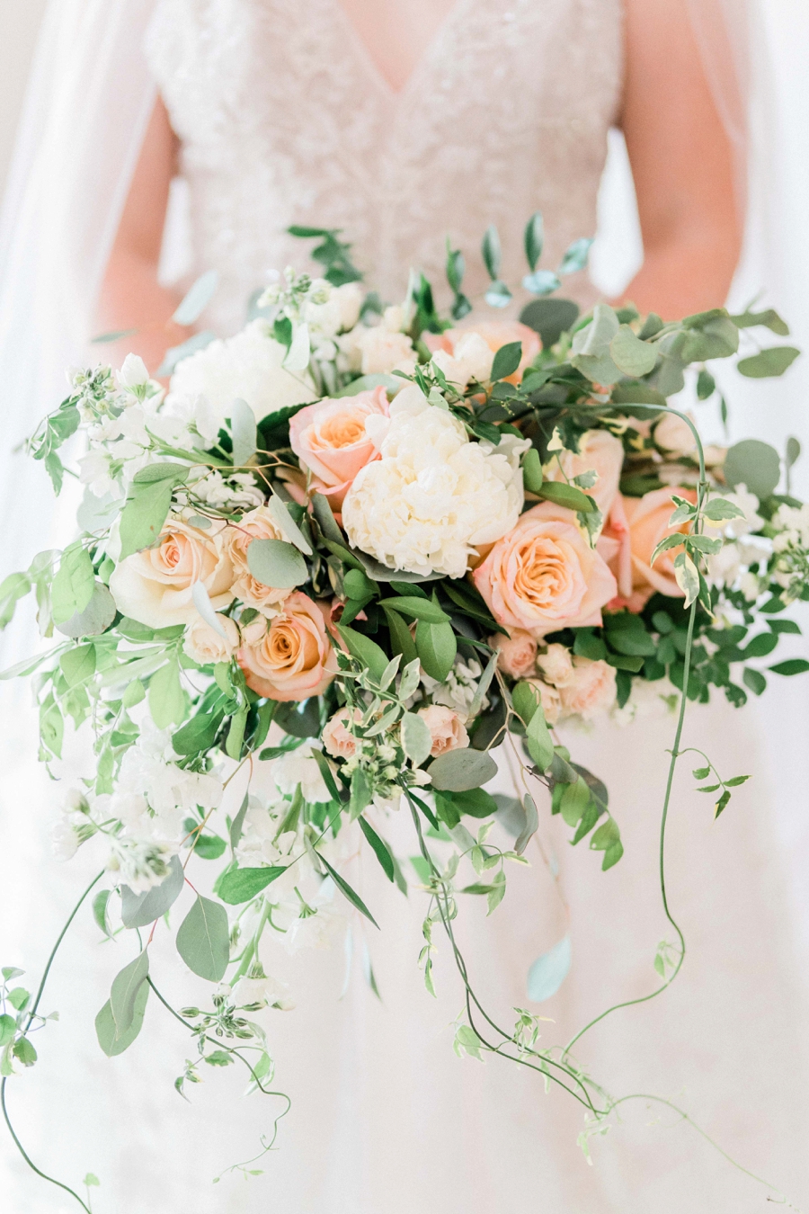 Timeless & Romantic Peach Wedding Ideas via TheELD.com