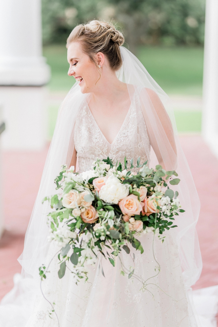 Timeless & Romantic Peach Wedding Ideas via TheELD.com