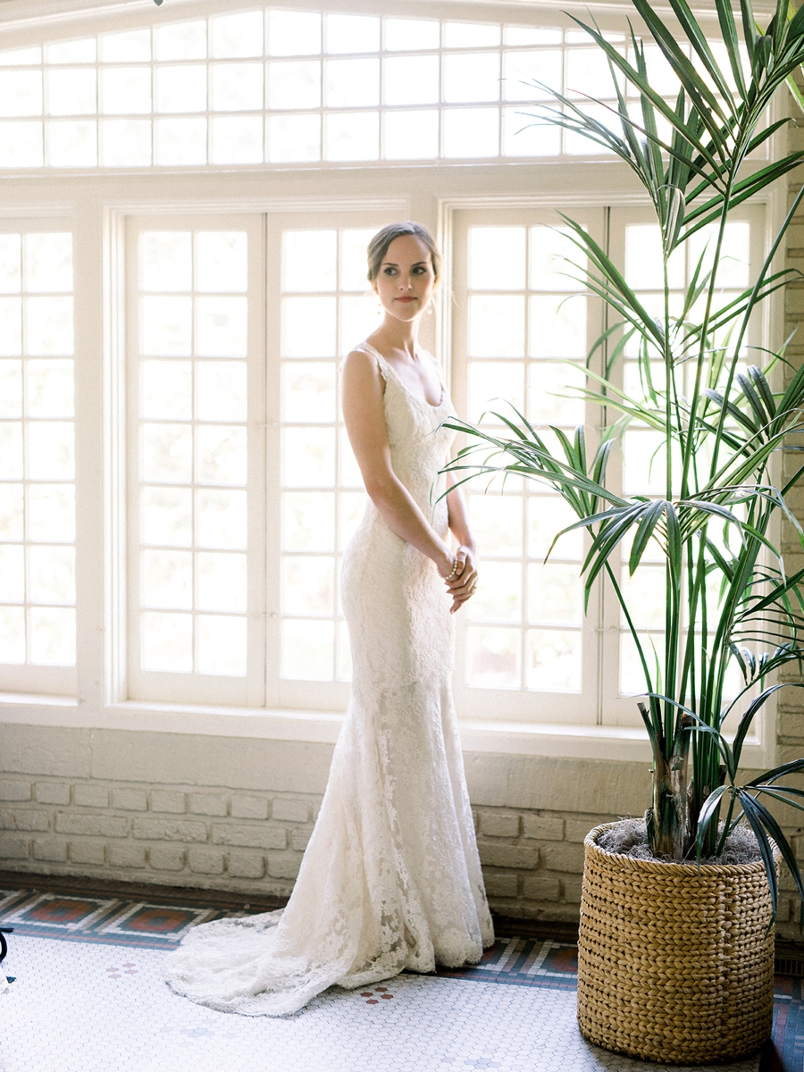 A Classic & Romantic Birmingham Wedding via TheELD.com