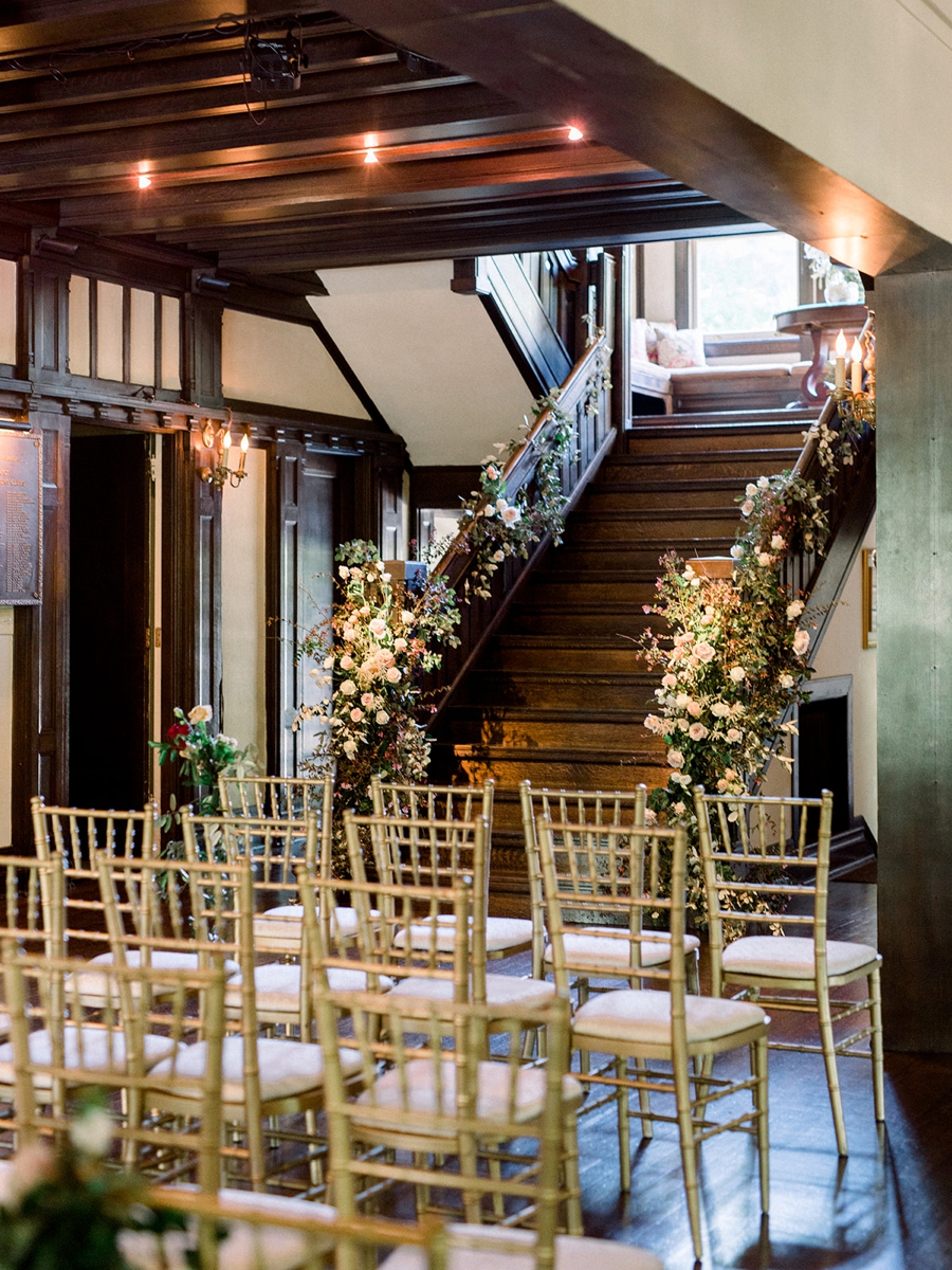 A Classic & Romantic Birmingham Wedding via TheELD.com