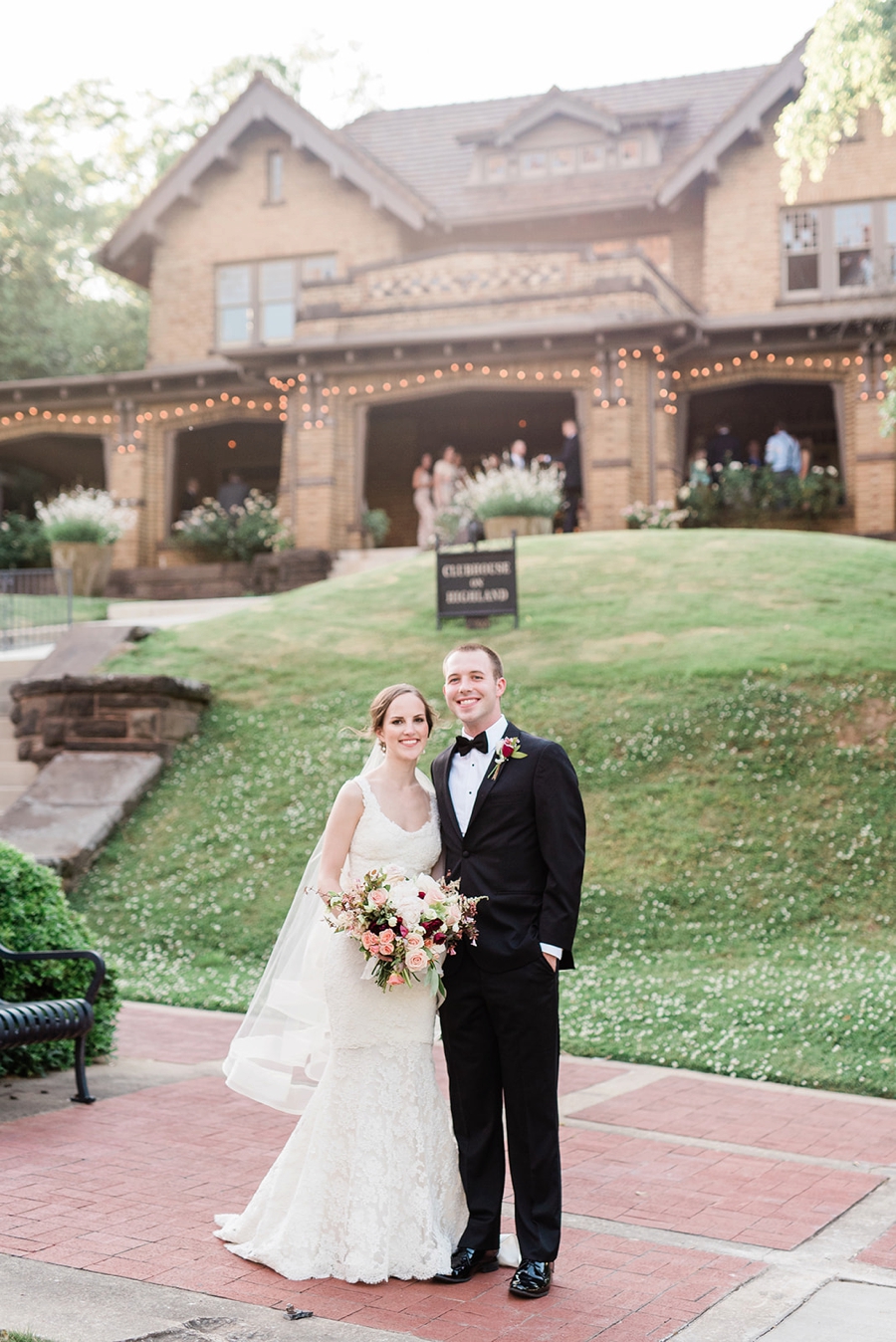 A Classic & Romantic Birmingham Wedding via TheELD.com