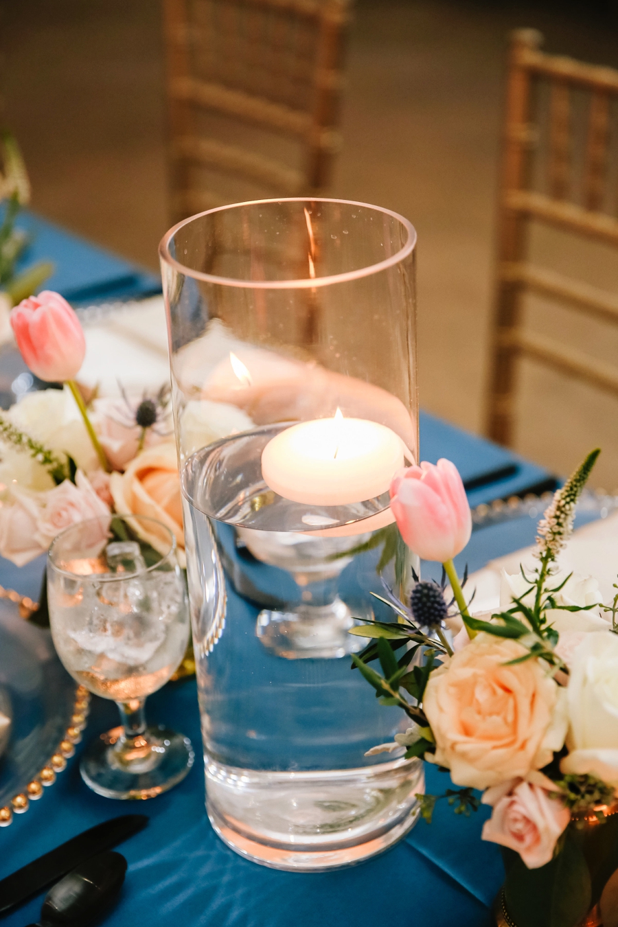 A Romantic Blush & Blue Tampa Wedding via TheELD.com