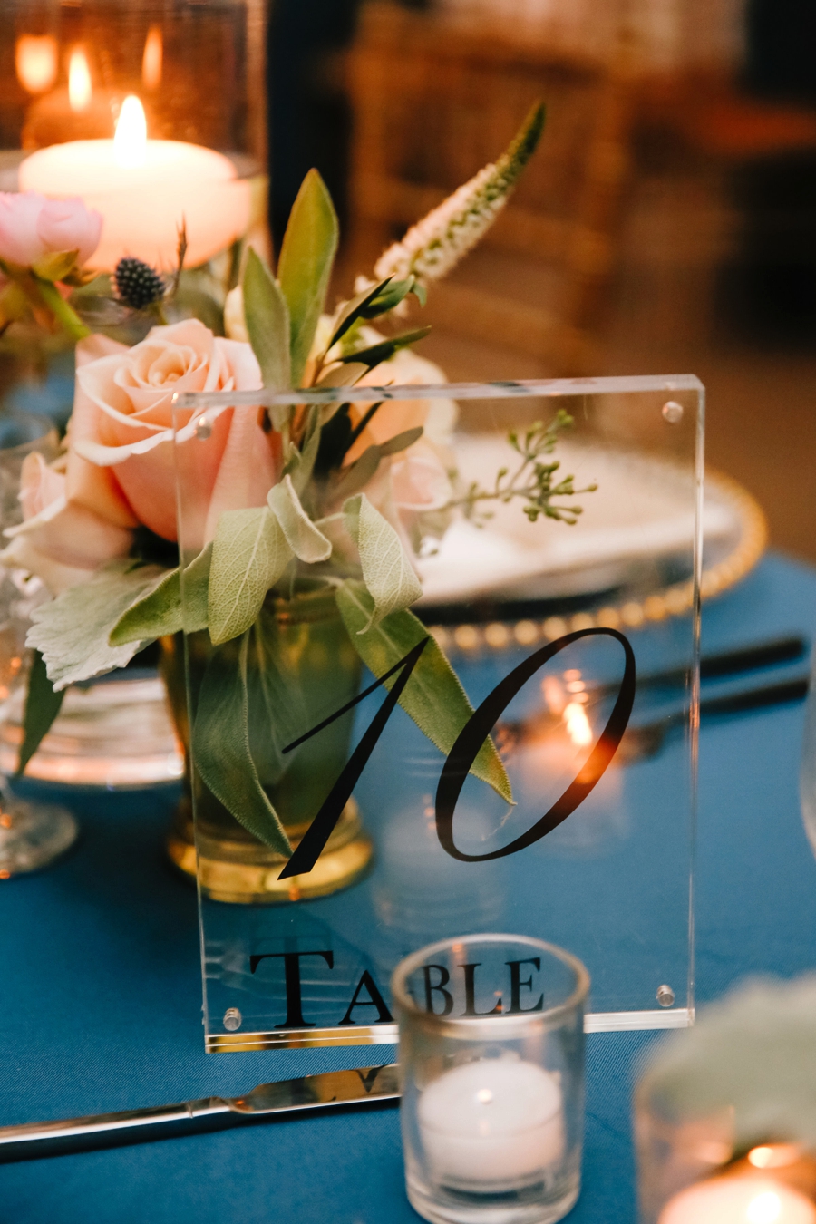 A Romantic Blush & Blue Tampa Wedding via TheELD.com