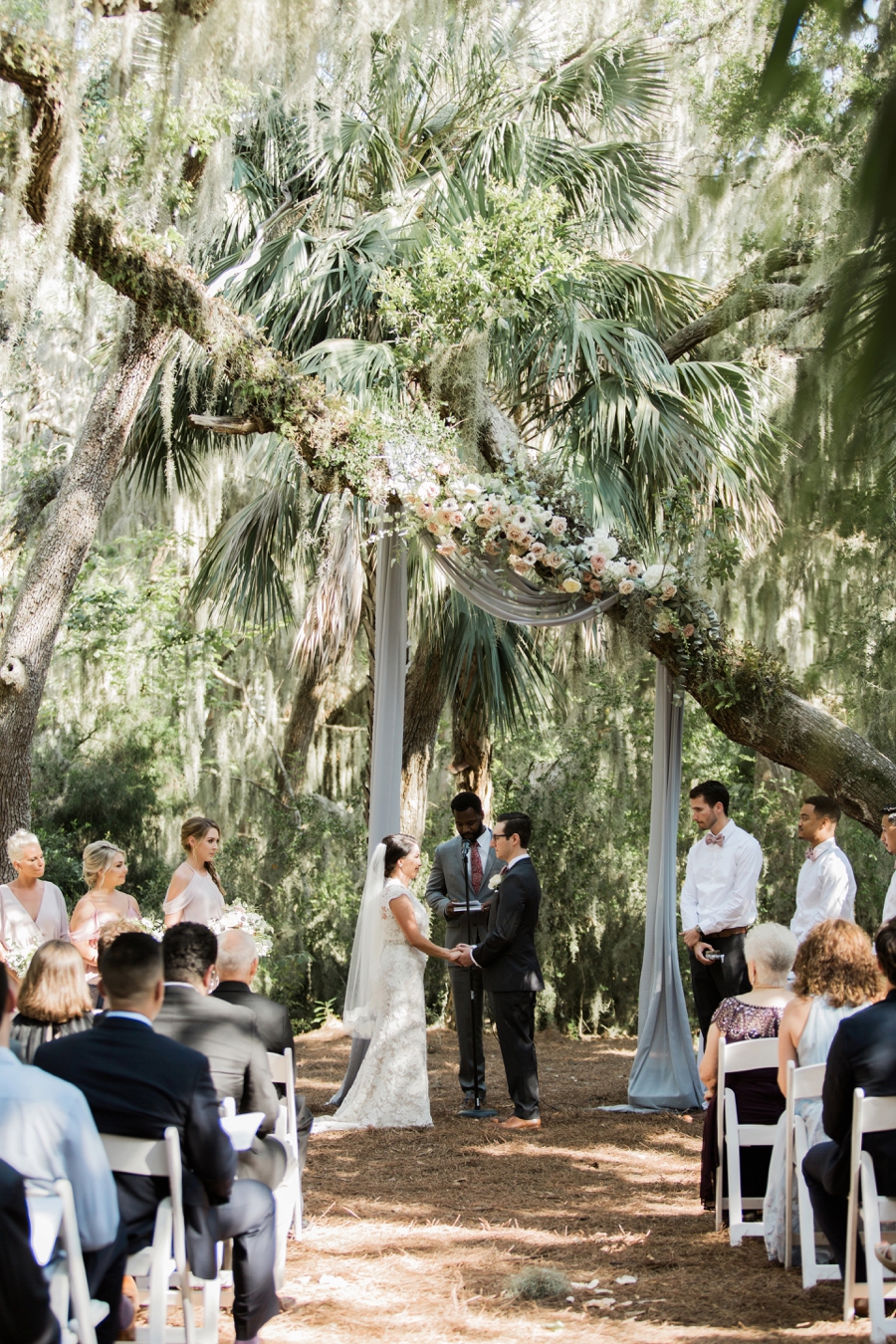 A Romantic Amelia Island Wedding via TheELD.com