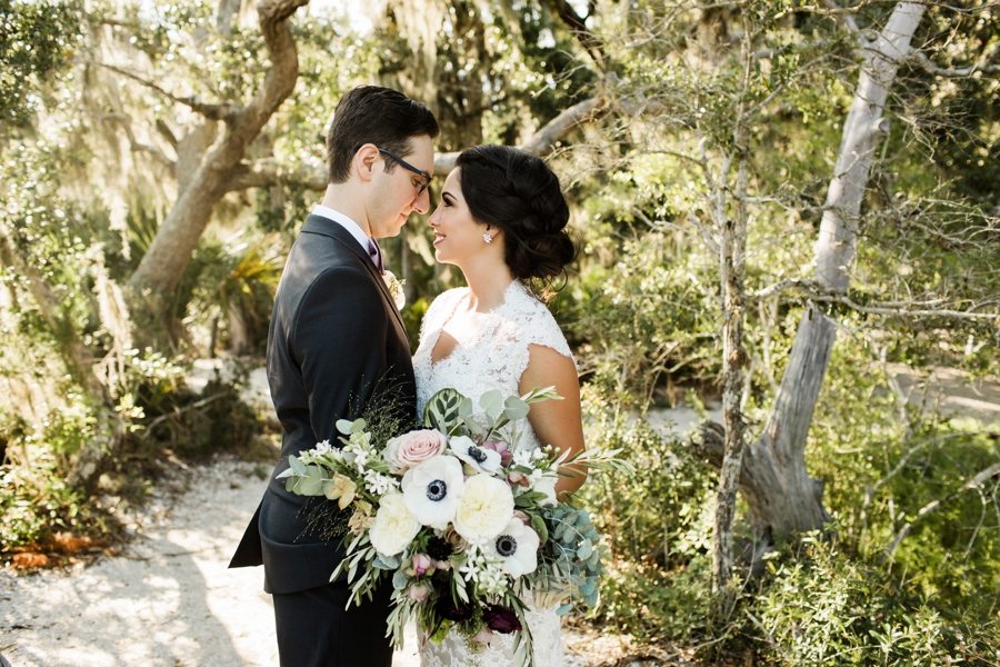 A Romantic Amelia Island Wedding via TheELD.com