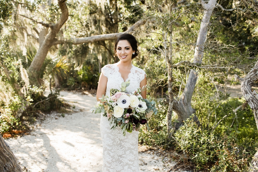 A Romantic Amelia Island Wedding via TheELD.com