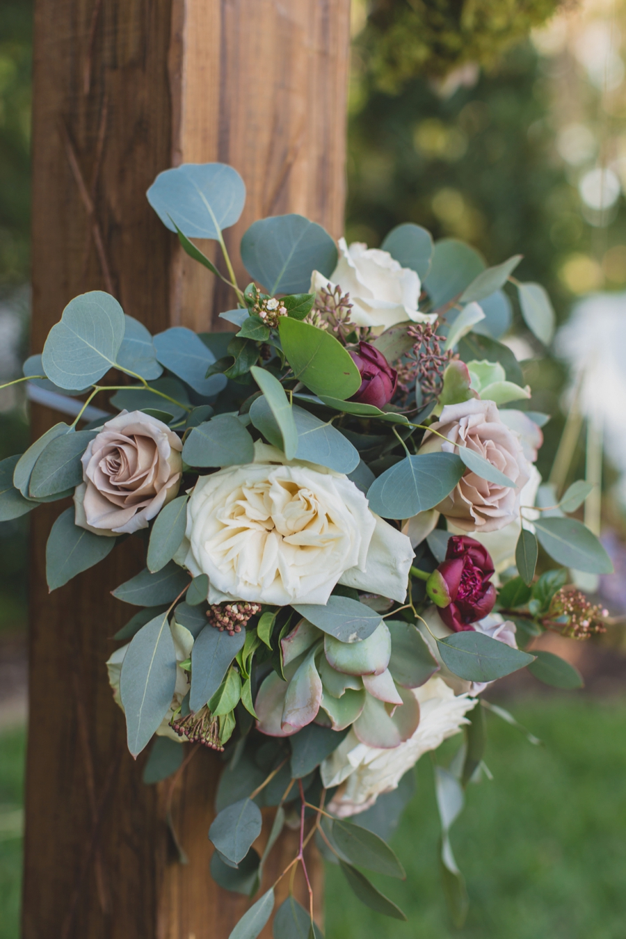 Romantic Rustic Florida Wedding at Luxmore Grande via TheELD.com