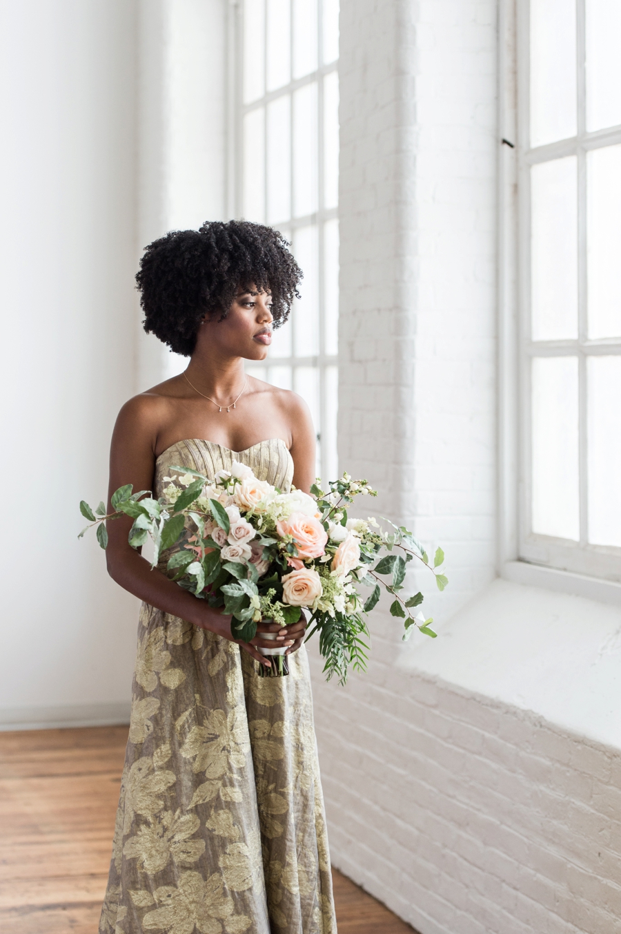 Soft & Elegant Ballet Inspired Wedding Ideas via TheELD.com