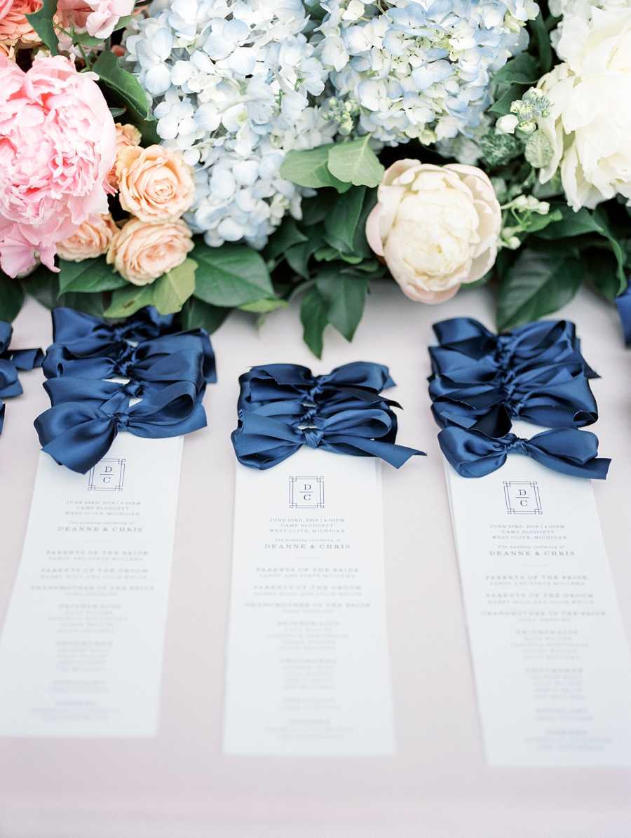 A Sophisticated Michigan Lakeside Wedding via TheELD.com