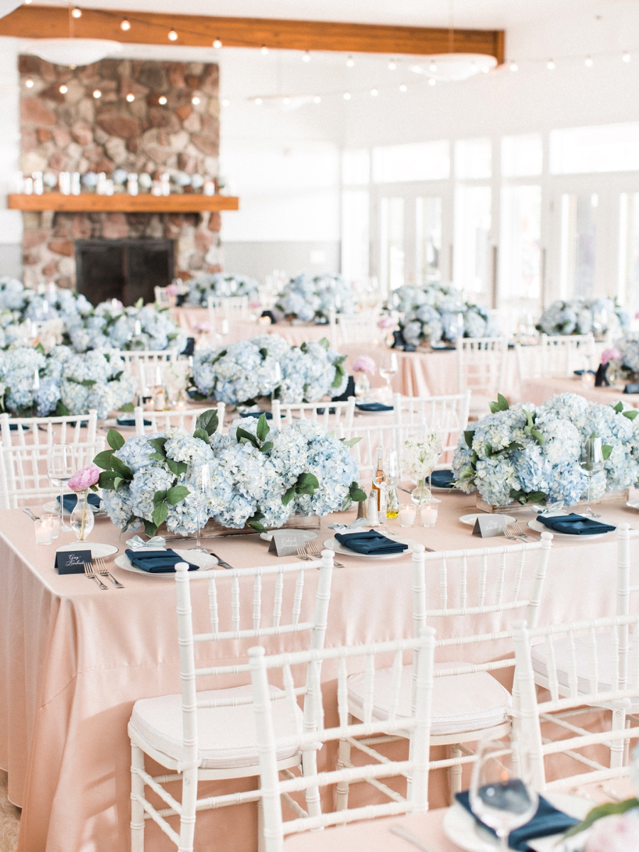 A Sophisticated Michigan Lakeside Wedding via TheELD.com