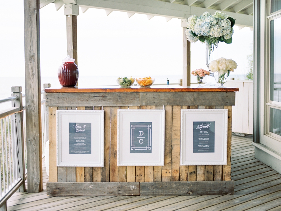 A Sophisticated Michigan Lakeside Wedding via TheELD.com