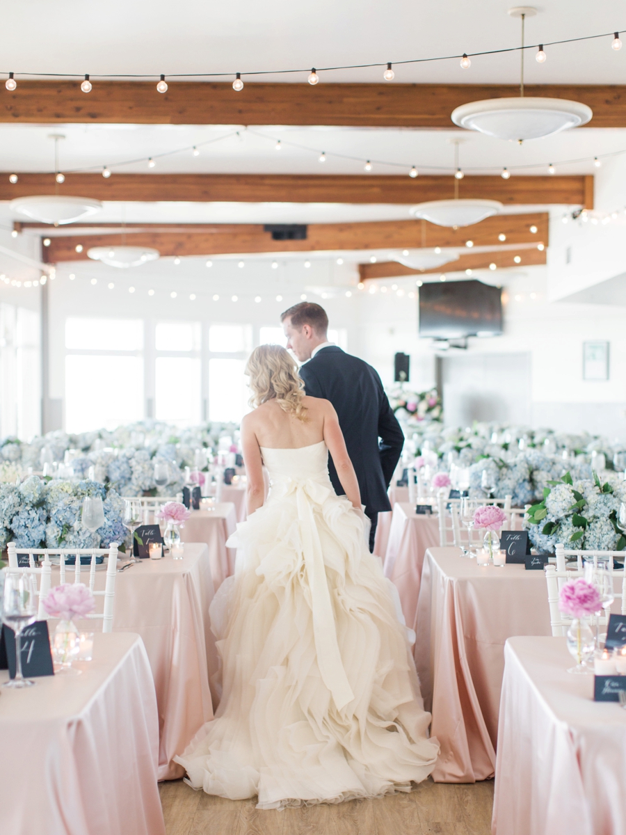 A Sophisticated Michigan Lakeside Wedding via TheELD.com