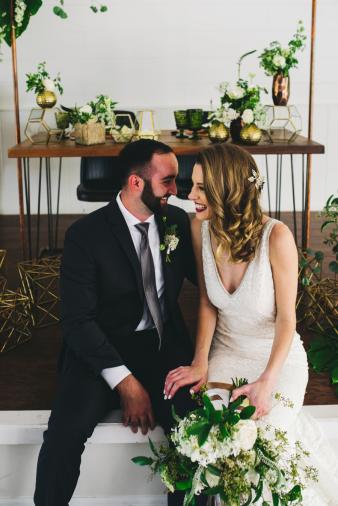 Modern Copper & Green Wedding Ideas Modern Copper & Green Wedding Ideas via TheELD.com