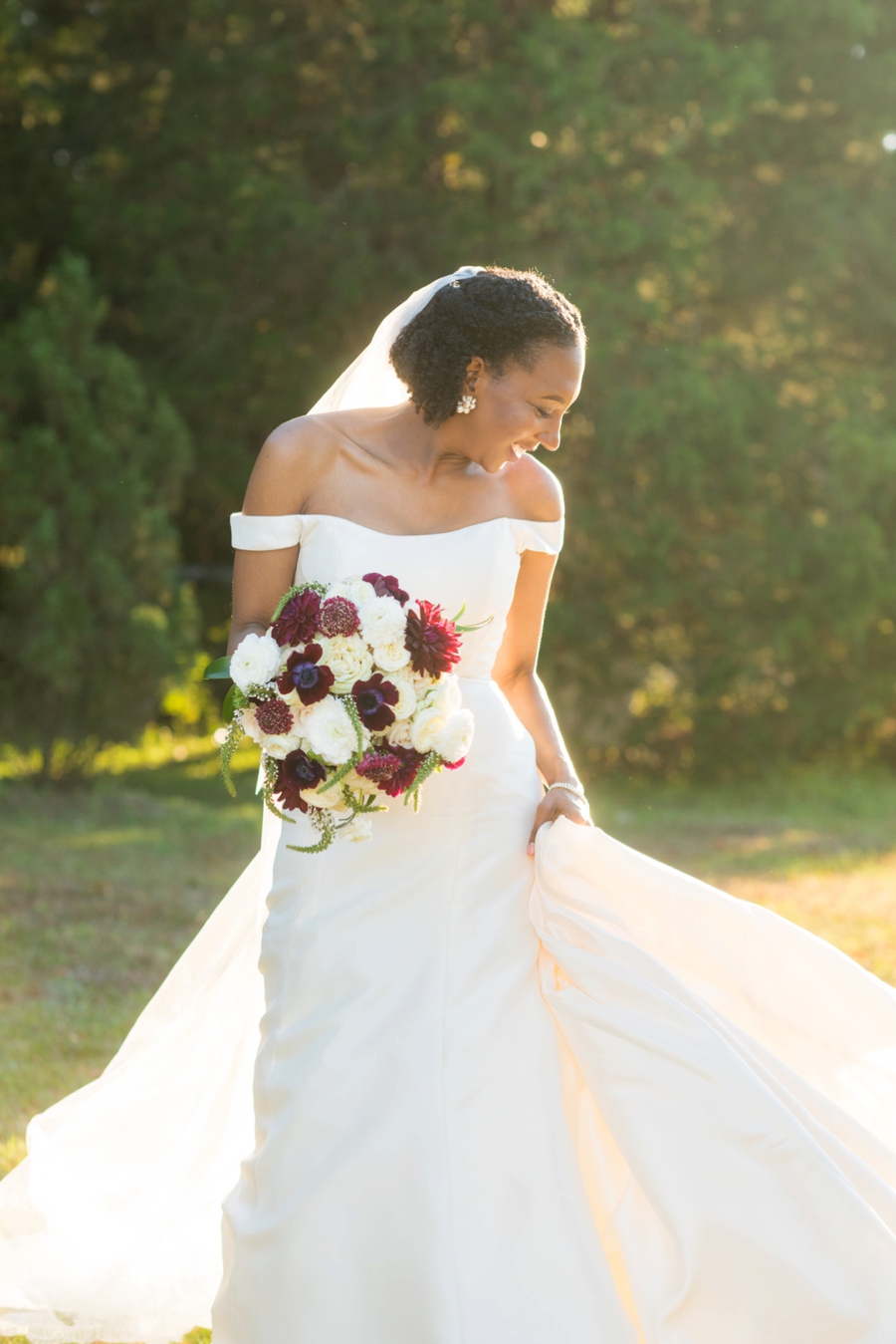 An Elegant Burgundy North Carolina Wedding via TheELD.com