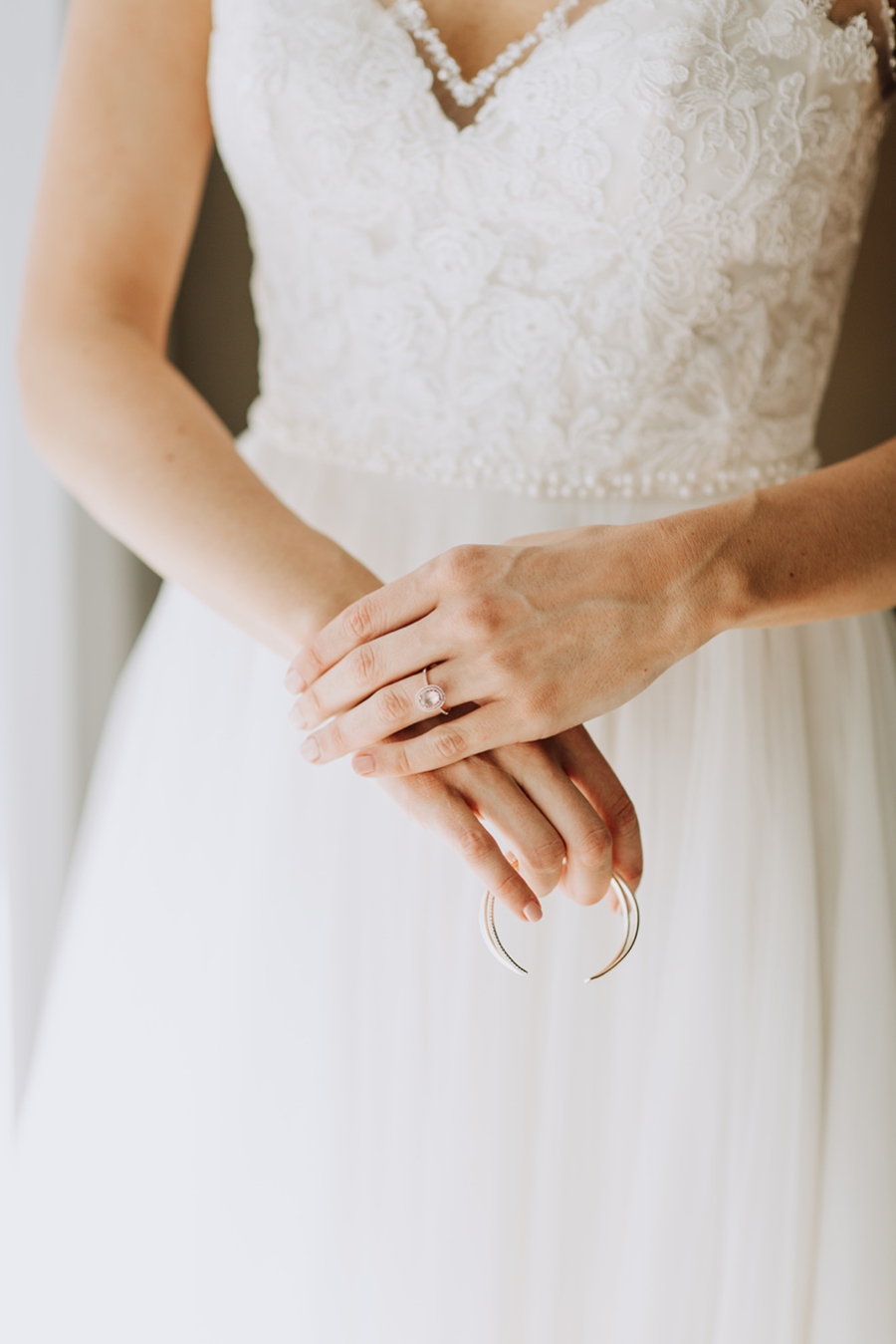 Organic Coastal Inspired Clearwater Beach Wedding via TheELD.com