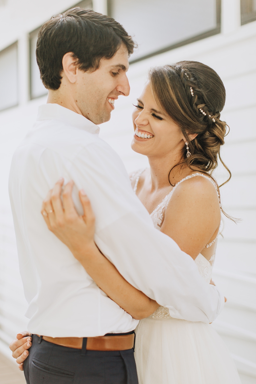 Organic Coastal Inspired Clearwater Beach Wedding via TheELD.com