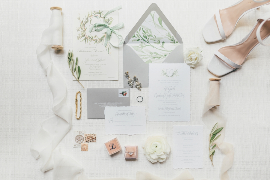 Romantic Blush & White Central Florida Wedding via TheELD.com