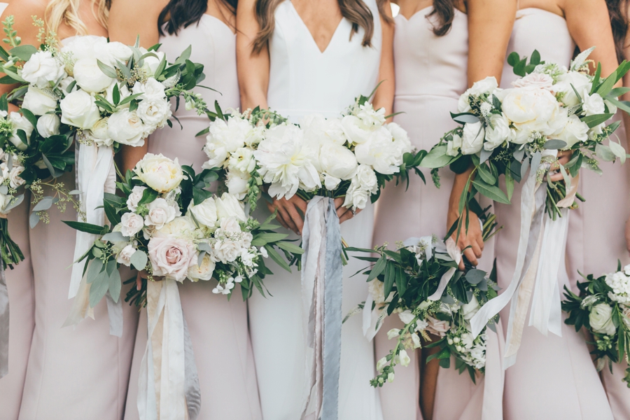 Romantic Blush & White Central Florida Wedding via TheELD.com