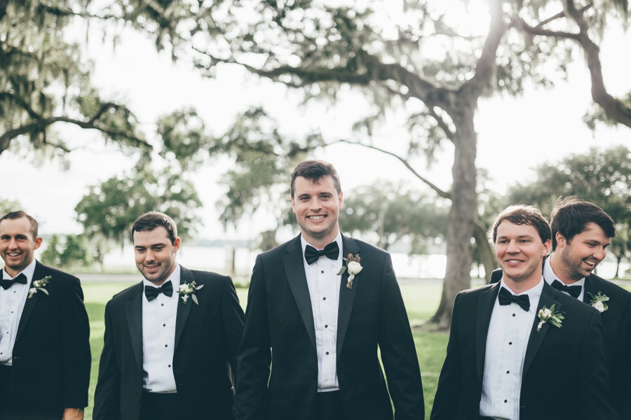 Romantic Blush & White Central Florida Wedding via TheELD.com