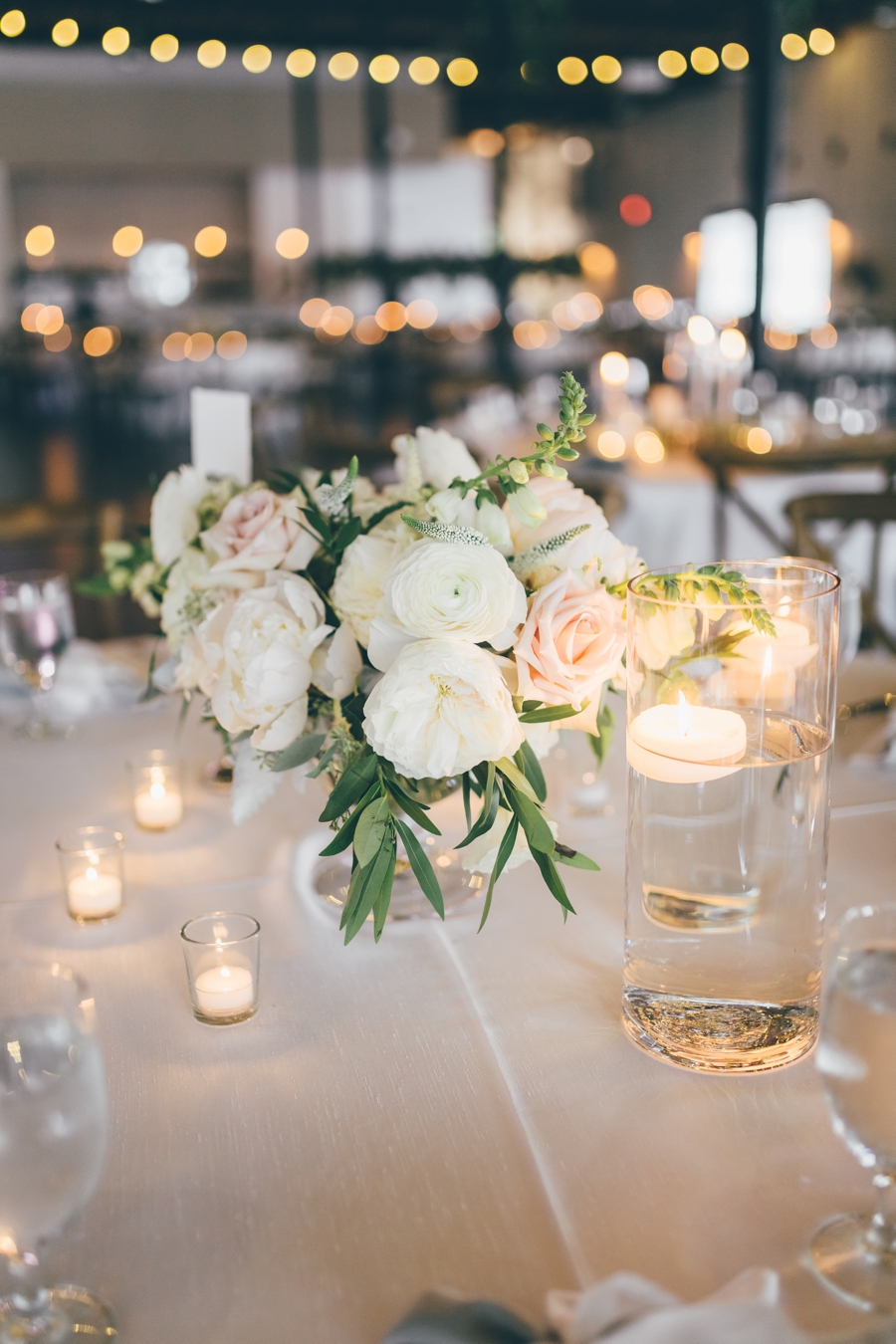 Romantic Blush & White Central Florida Wedding via TheELD.com