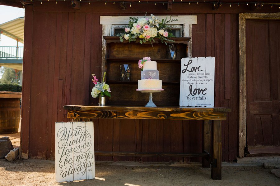 Blush Rustic Vintage Wedding Ideas via TheELD.com