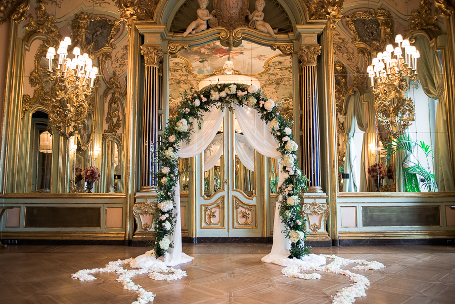 An Elegant Italy Destination Wedding In Florence via TheELD.com