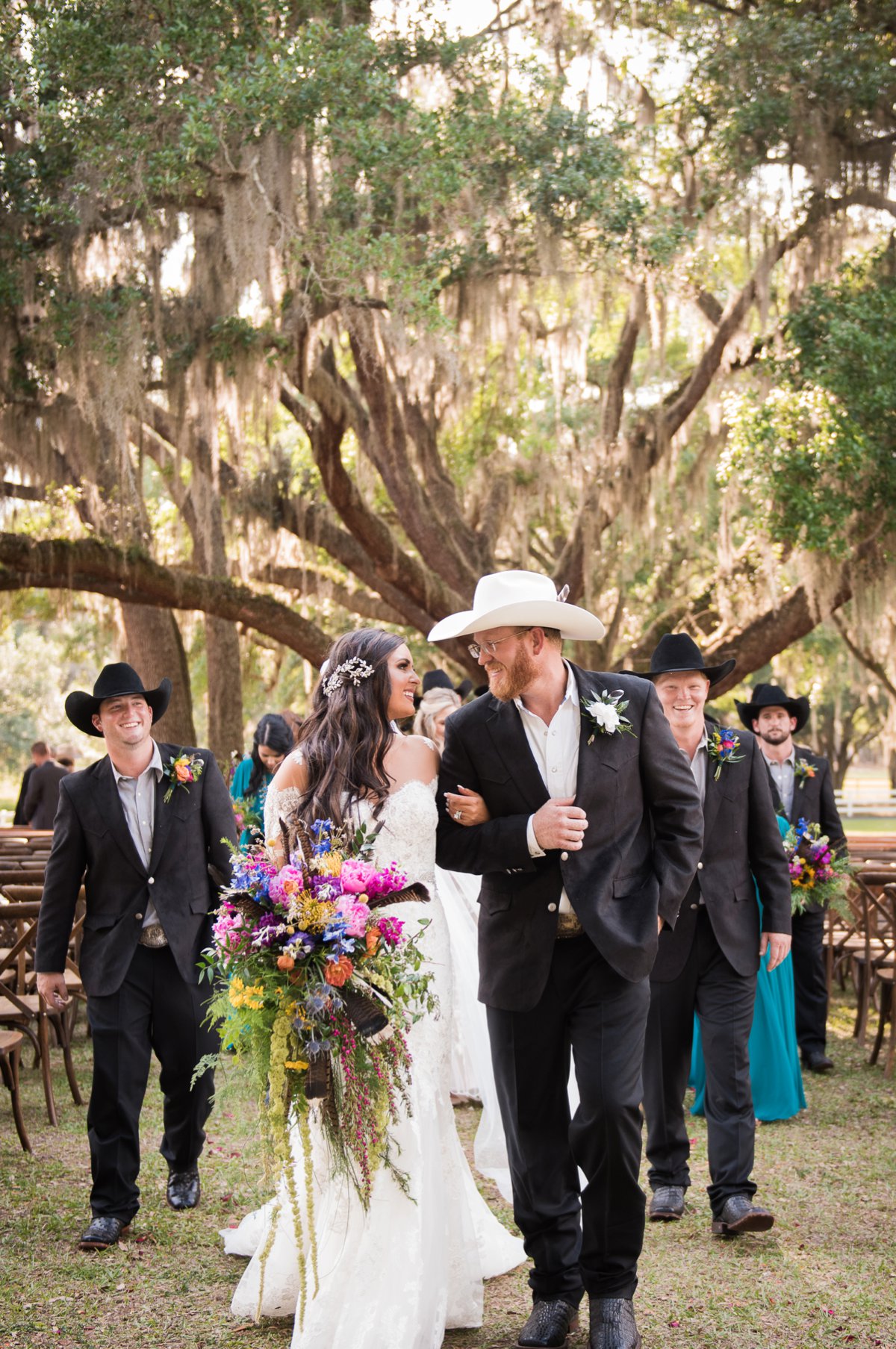 A Country Chic Boho Wedding via TheELD.com