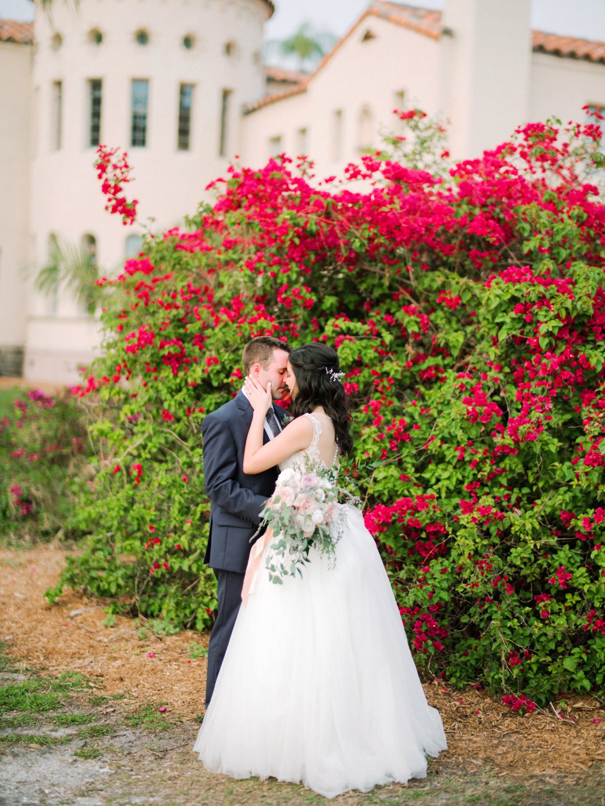 Blush Waterside Sarasota Wedding via TheELD.com