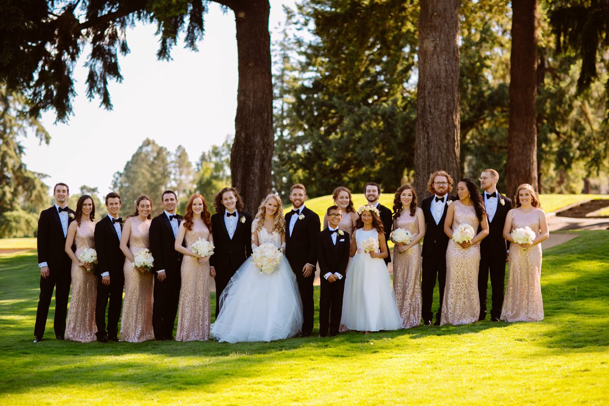 An Elegant Blush Portland Wedding via TheELD.com