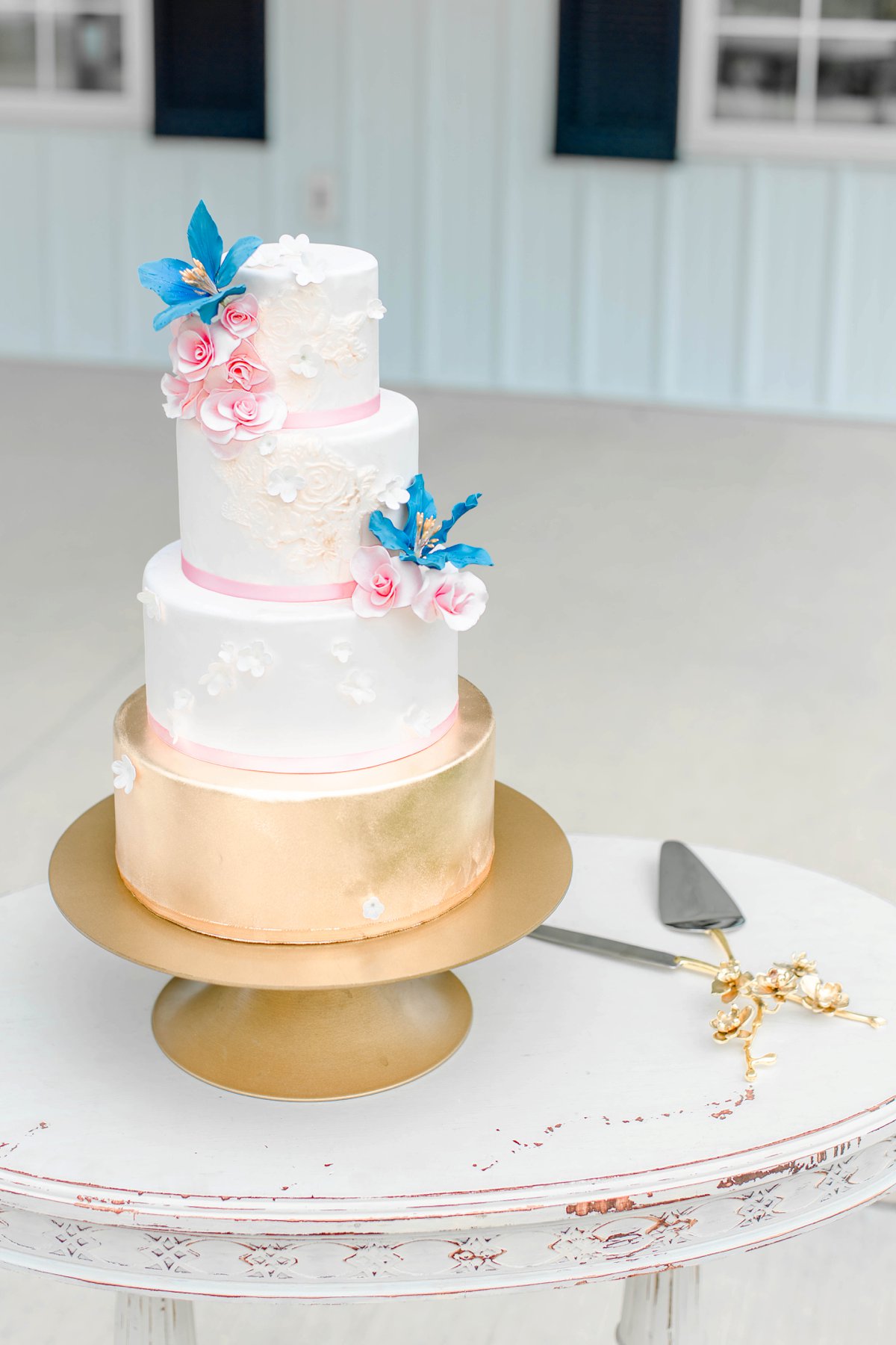 Organic Pink and Navy Wedding Ideas via TheELD.com