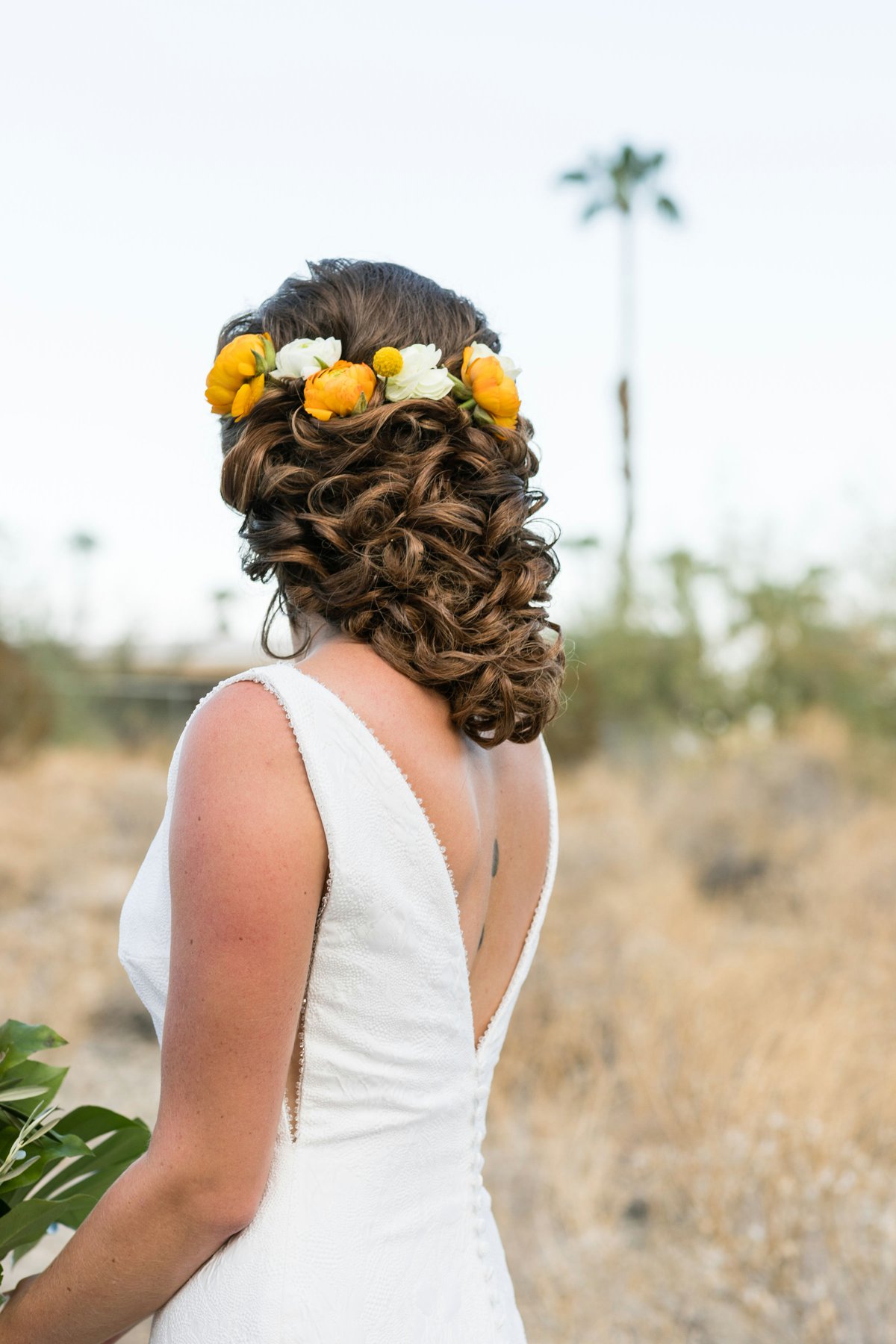 Vibrant Jungle Inspired Palm Springs Wedding via TheELD.com